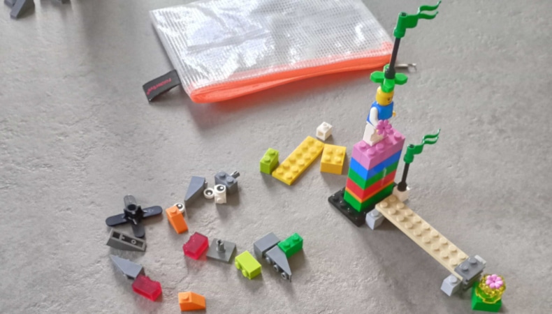 Unsere Events: LEGO® SERIOUS PLAY® Workshop: Learnings vom MC Lago Event Mai 2026 2026. LEGO®-Modell eines Teilnehmers zur Visualisierung einer Marketing-Herausforderung beim Workshop mit Kerstin Müller