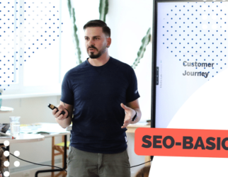 Eine gut platzierte Sichtbarkeit der eigenen Website, die sich vom Mitbewerber abhebt, beschäftigt viele Unternehmerinnen und Selbstständige. Kennst du die SEO-Basics?